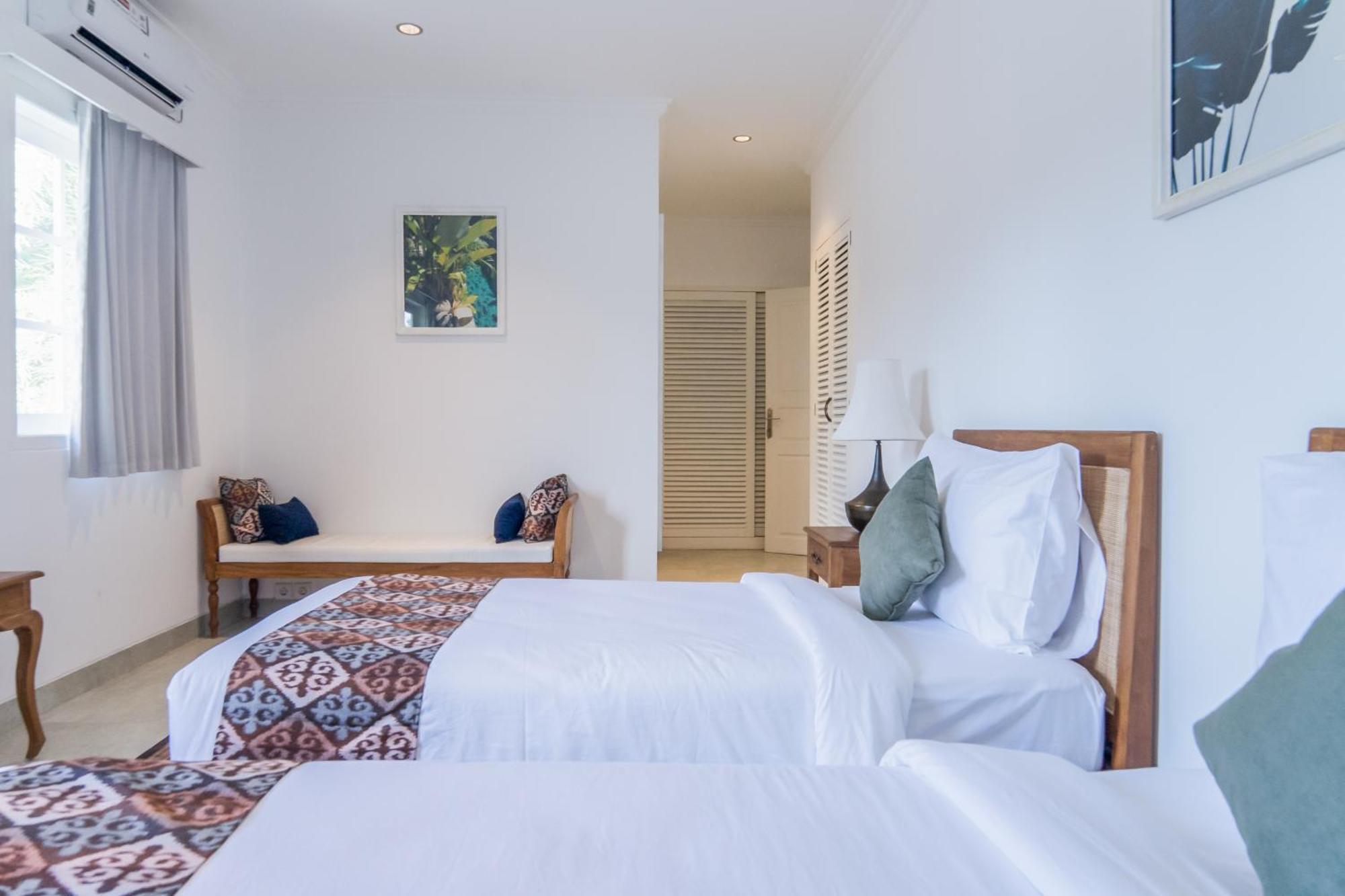Umalas Suites Seminyak Esterno foto
