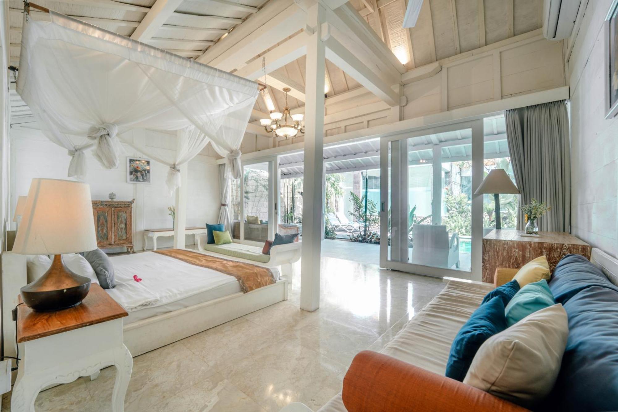 Umalas Suites Seminyak Esterno foto