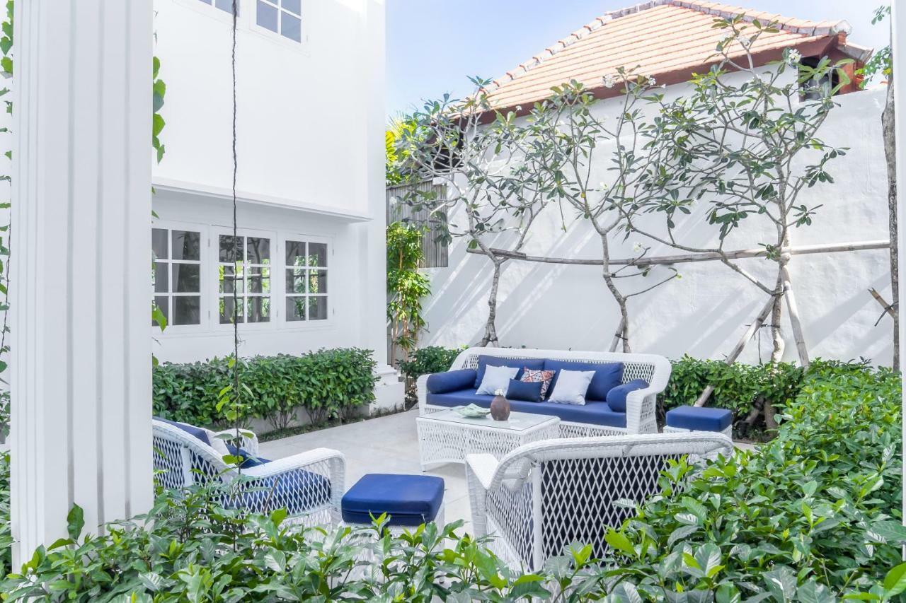Umalas Suites Seminyak Esterno foto