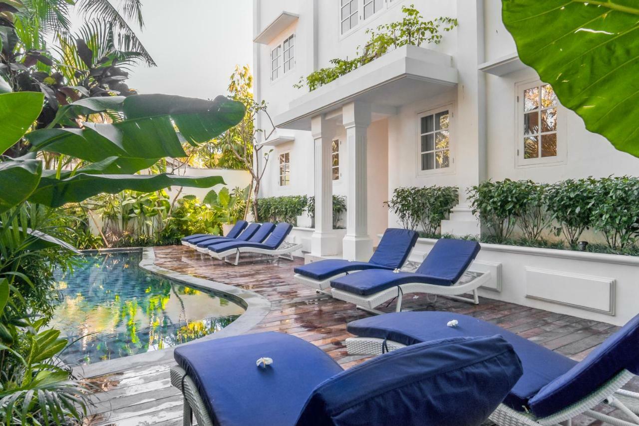 Umalas Suites Seminyak Esterno foto